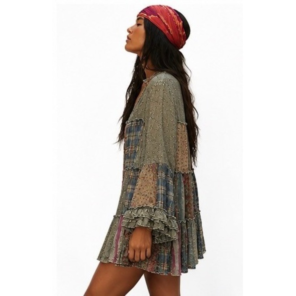 Young Threads Gravel Patchwork Boho Tunic Top Floral Plaid Embroidery Sz:S NWT - Picture 3 of 8